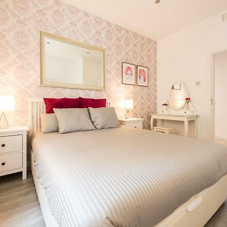 Living Guzman Apartment Madrid Bagian luar foto