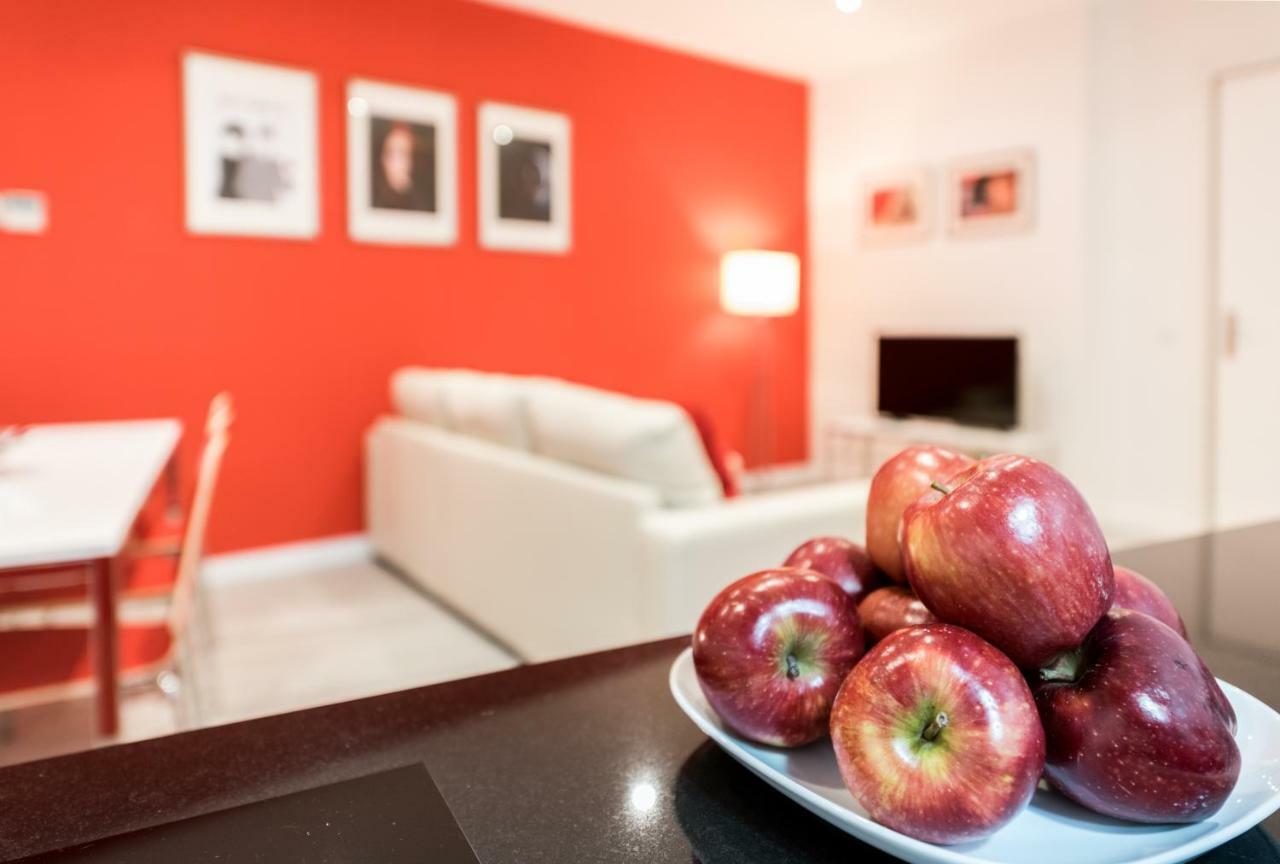 Living Guzman Apartment Madrid Bagian luar foto